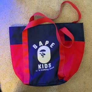 BAPE KIDS BY A BATHING APE